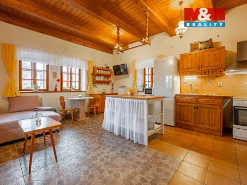 Prodej domu 160 m², pozemek 2058 m²