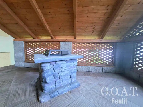 Prodej domu 249 m², pozemek 991 m²