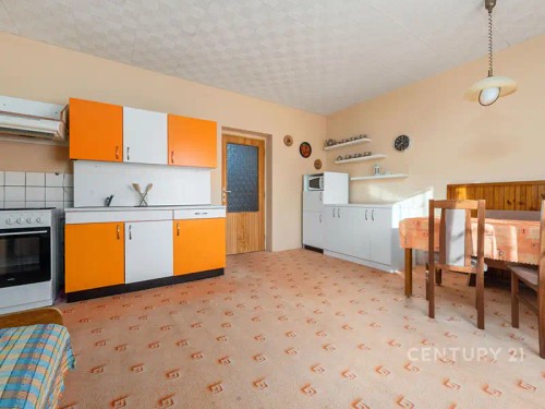 Prodej domu 184 m², pozemek 1368 m²