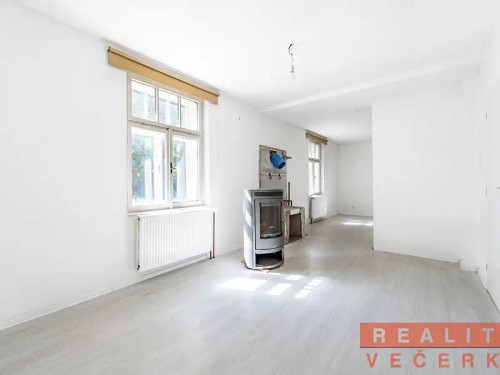 Prodej domu 80 m², pozemek 1042 m²
