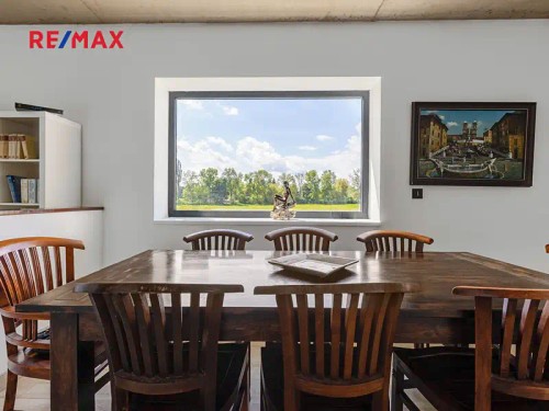 Prodej domu 330 m², pozemek 600 m²