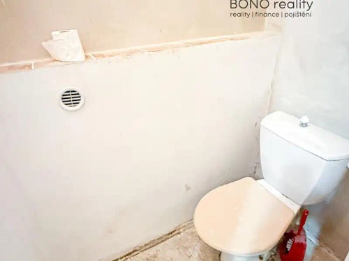 Prodej domu 222 m², pozemek 914 m²