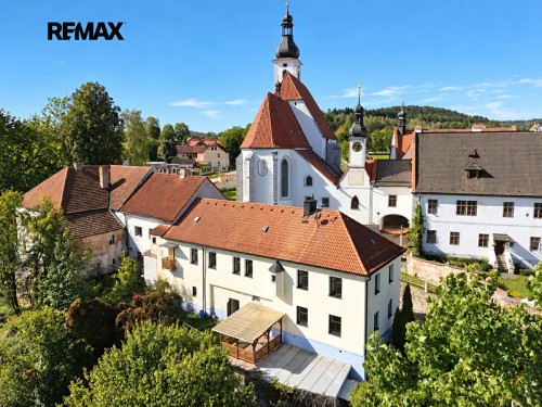Prodej domu 200 m², pozemek 910 m²