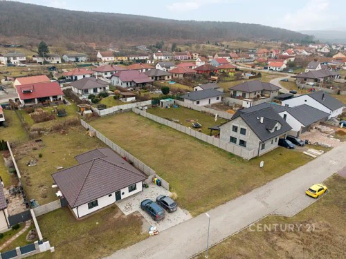 Prodej stavebního pozemku 1034 m²