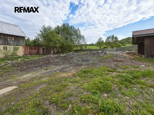 Prodej stavebního pozemku 1559 m²