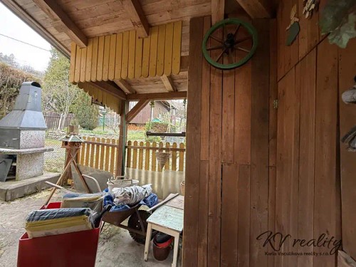 Prodej chaty 45 m², pozemek 159 m²