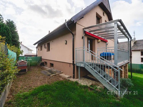 Prodej domu 131 m², pozemek 792 m²