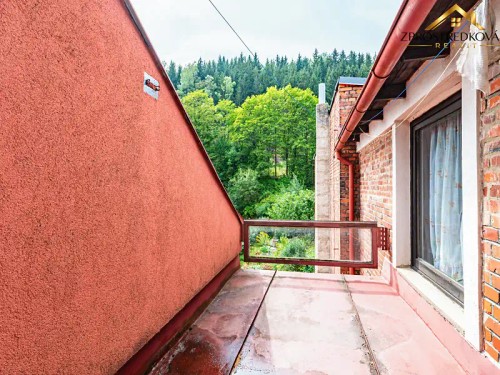 Prodej domu 380 m², pozemek 615 m²
