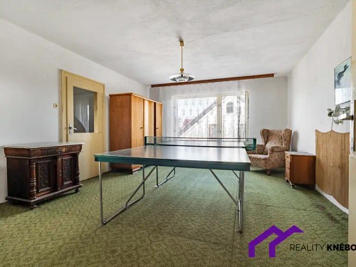 Prodej domu 243 m², pozemek 1270 m²