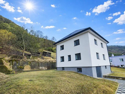 Prodej domu 272 m², pozemek 1368 m²