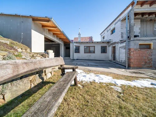 Prodej domu 270 m², pozemek 1551 m²