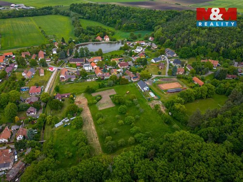 Prodej stavebního pozemku 4508 m²