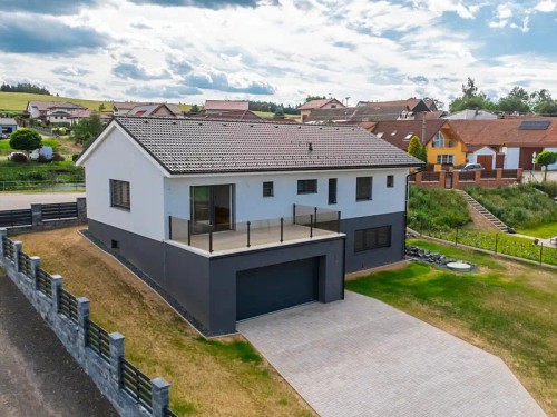 Prodej domu 260 m², pozemek 1180 m²
