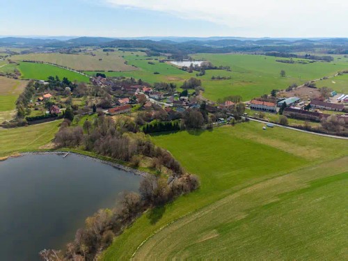 Prodej stavebního pozemku 3961 m²