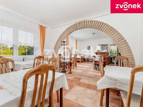 Prodej domu 400 m², pozemek 4200 m²