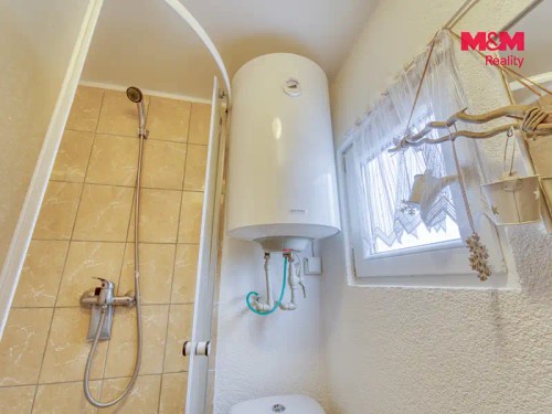 Prodej chaty 35 m², pozemek 324 m²