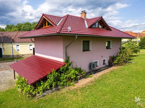 Prodej domu 238 m², pozemek 940 m²