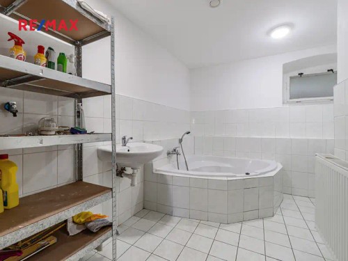 Prodej domu 361 m², pozemek 1335 m²