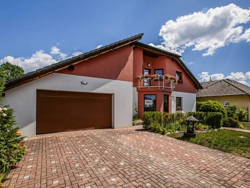 Prodej domu 345 m², pozemek 789 m²