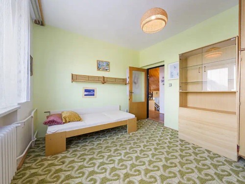 Prodej vily 311 m², pozemek 615 m²