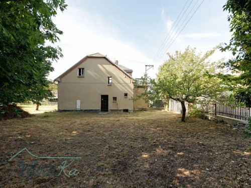 Prodej stavebního pozemku 819 m²