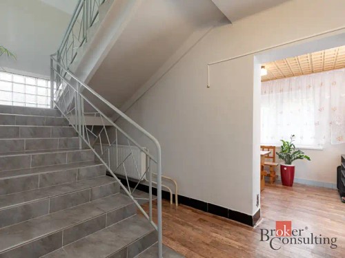Prodej domu 192 m², pozemek 1158 m²