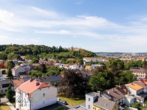 Prodej stavebního pozemku 819 m²