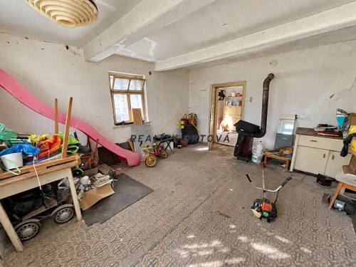 Prodej domu 146 m², pozemek 694782 m²