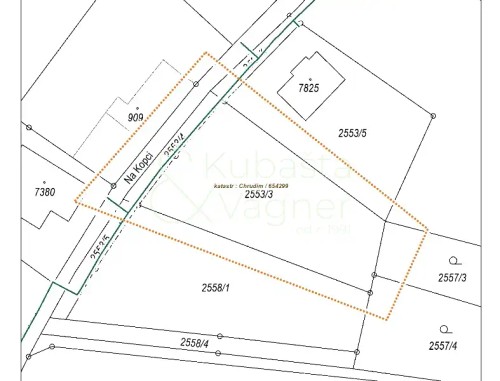 Prodej stavebního pozemku 1051 m²