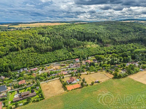 Prodej stavebního pozemku 1955 m²