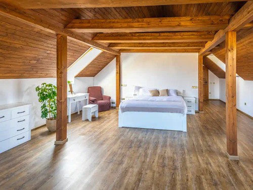 Prodej zemědělské usedlosti 395 m², pozemek 6536 m²