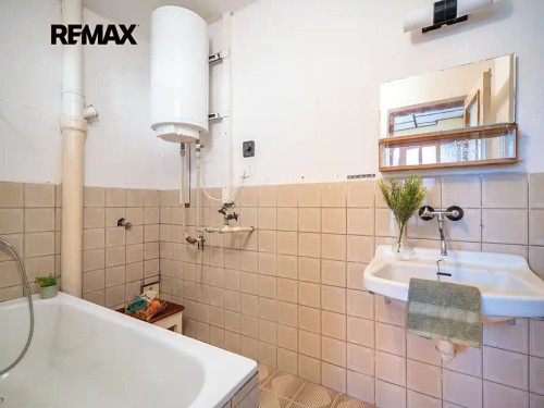 Prodej stavebního pozemku 4065 m²