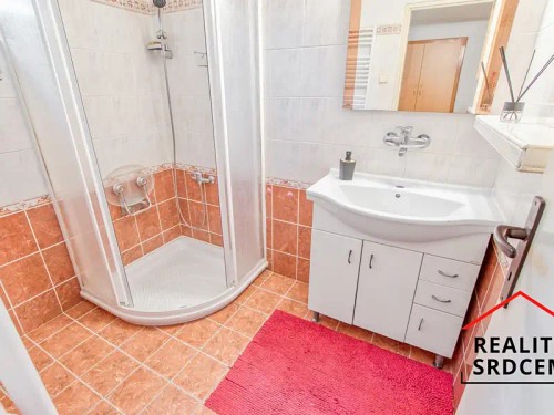 Prodej domu 229 m², pozemek 2123 m²