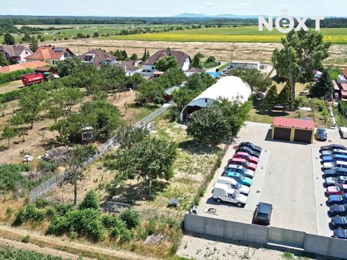Prodej stavebního pozemku 2670 m²