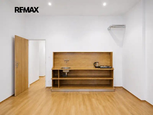 Prodej bytu 3+kk 72 m²