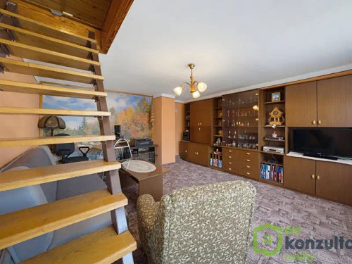 Prodej domu 345 m², pozemek 414 m²
