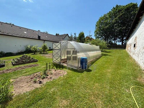 Prodej domu 300 m², pozemek 2758 m²