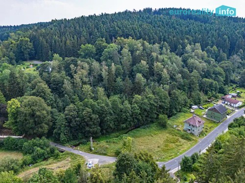 Prodej stavebního pozemku 1450 m²