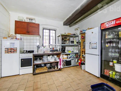 Prodej stavebního pozemku 1932 m²