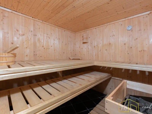 Prodej domu 400 m², pozemek 1728 m²
