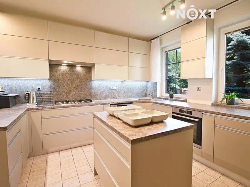 Prodej domu 214 m², pozemek 944 m²