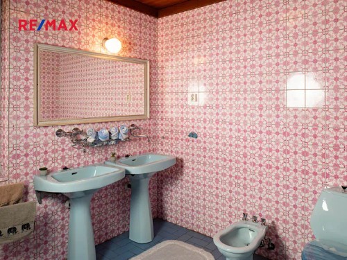 Prodej domu 260 m², pozemek 2300 m²