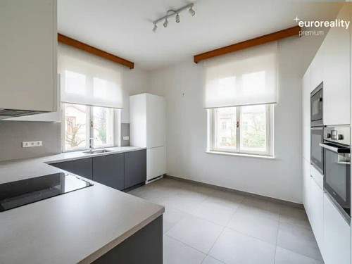 Prodej domu 267 m², pozemek 270 m²
