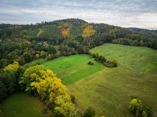 Prodej stavebního pozemku 2653 m²