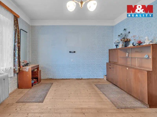 Prodej domu 225 m², pozemek 1225 m²
