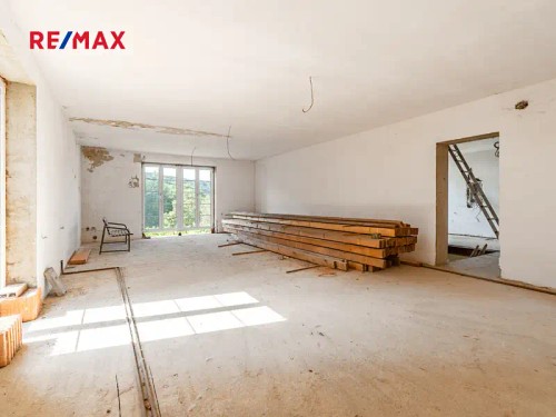 Prodej domu 533 m², pozemek 2105 m²