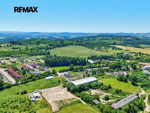 Prodej stavebního pozemku 1254 m²