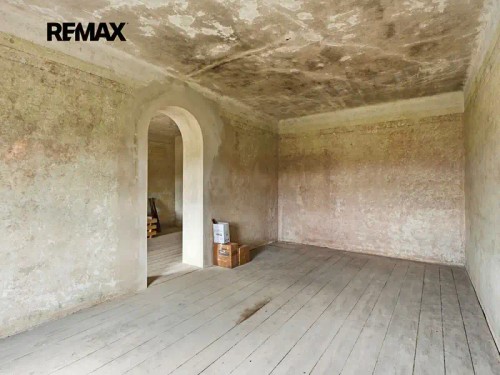 Prodej domu 735 m², pozemek 3134 m²