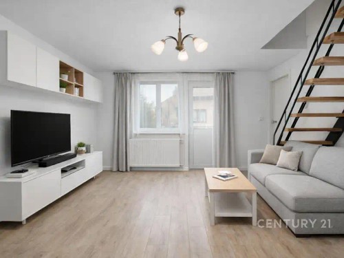 Prodej domu 221 m², pozemek 293 m²