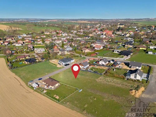 Prodej stavebního pozemku 1671 m²